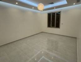  للإيجار شقه في الرحاب تشطيب ديولكس 