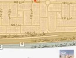  للايجار في النهضة دور اول مع السطح مجدد بالكامل 