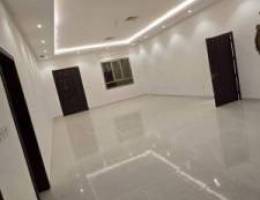  للايجار دور ارضي وشقق ودور اول ٥ غرف بتوسعة الوفرة 