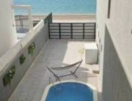  للاجار شاليه على البحر قرب الخيران مول 