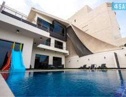  للإيجار شاليه سوبر ديلوكس خلف ترولي 