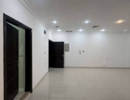  للإيجار شقة كبيرة راهية باشبيلية ق1 مع غرفة غسيل وغرفة كوي ملابس 