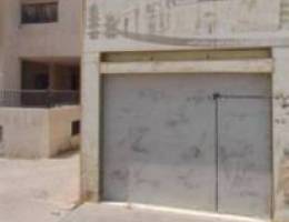  محل للإيجار في شرق دسمان 