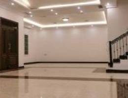  للإيجار دور أرضي شمال غرب الصليبيخات 