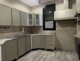  شقة نصف مفروشة إطلالة بحرية مباشرة للإيجار في بنيد القار 