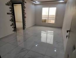  شقةغرفةصالةتشطيب جديدحمام مطبخ مصافط متوفرة تكيف باردكل الخدمات متوفرة 