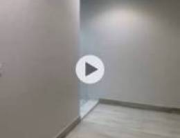  للايجار دور في ابو فطيره مكون من صالة كبيرة و4 غرف اثنين منهم ماستر 